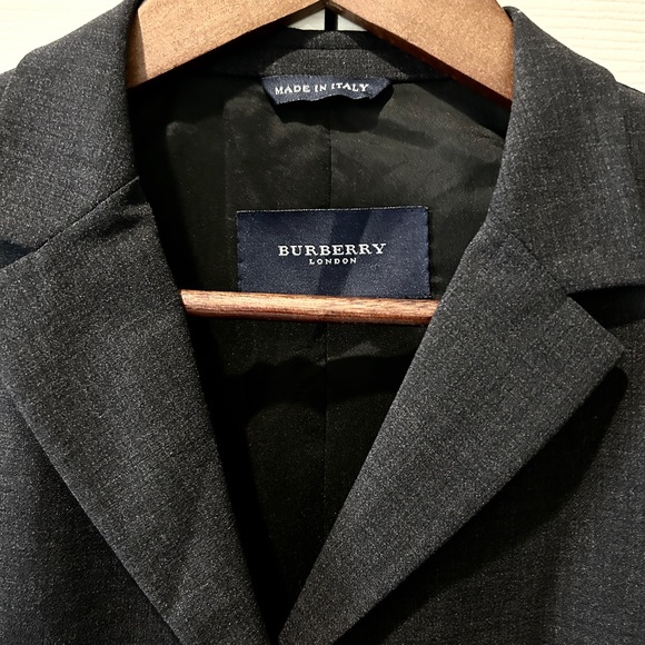 Burberry London Women’s Made in Italy Wool Blend Blazer IT 42/US Size 6-8 - Picture 8 of 11